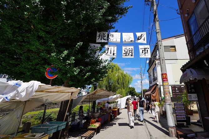2-Day Bus Tour to Shirakawago & Hida No Sato Winter Illumination - Morning at Miyagawa Market