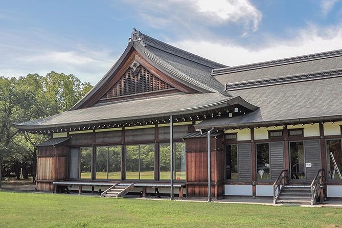 A Tour to Explore the Symbol of Osaka: Osaka Castle - Why the museum belongs before the castle