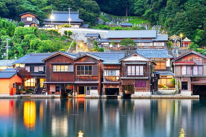 Amanohashidate & Ine Boathouse Full-Day Tour from Kyoto or Osaka - Choosing the ropeway, the boat, or both