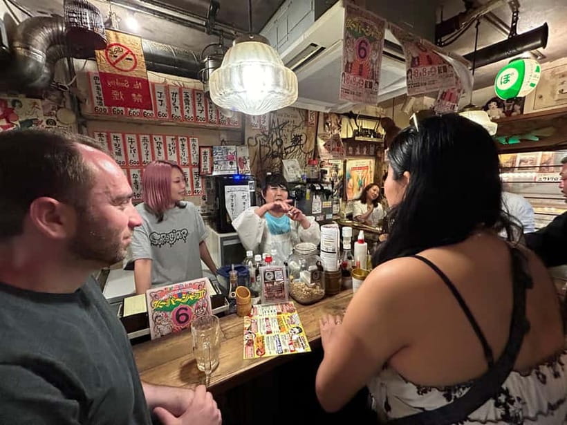 Bar hopping: Create lasting memories with TOMODACHI guides! - Key points to know before you book