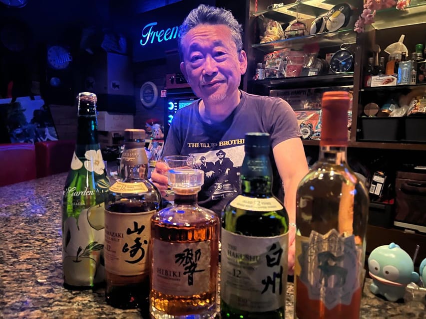 Bar hopping: Create lasting memories with TOMODACHI guides! - Meeting at Namba Walk