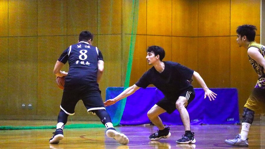 Basketball in Osaka with local players! - How the pick-up games work