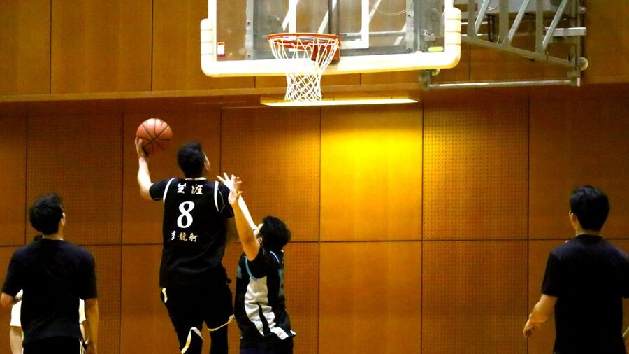 Basketball in Osaka with local players! - Who should book this basketball session