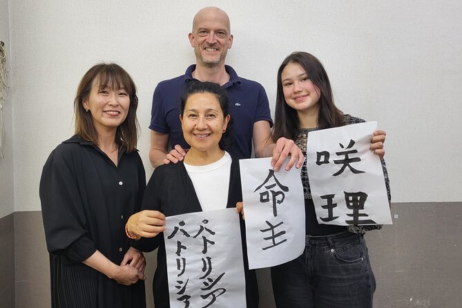 Calligraphy Workshop in Namba, Dotonbori - Creating your Japanese name keepsake