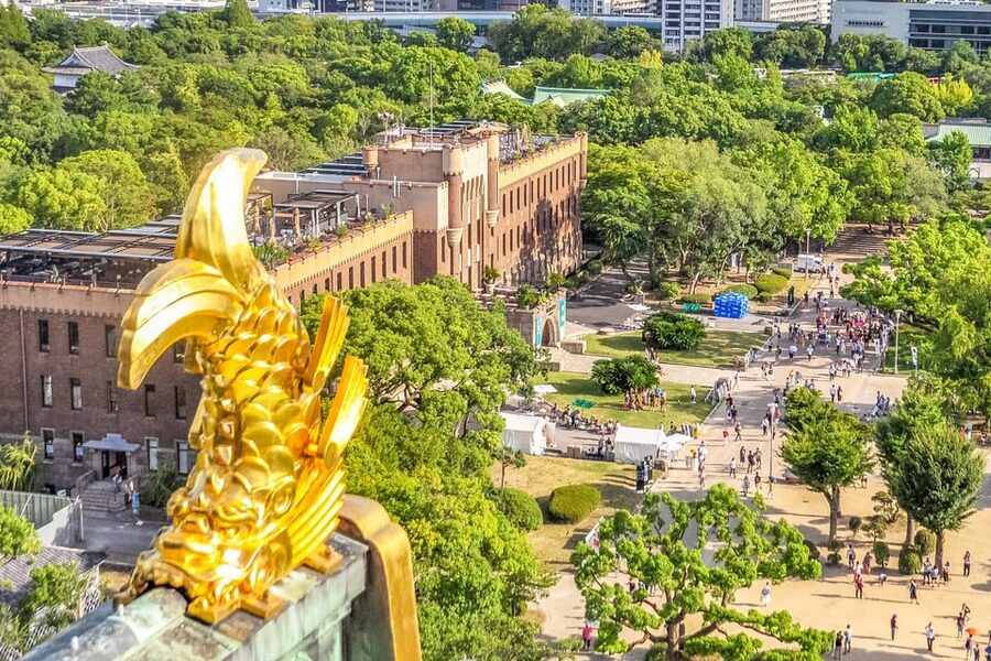 Discover Osaka, Private Customizable Tour with Expert Guides - Osaka Castle sets the historical tone