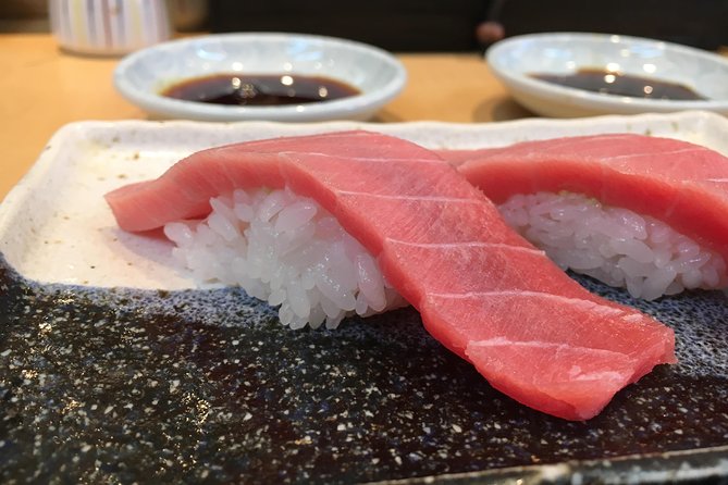 Eat, Drink & Cycle: Osaka Foodie Bike Tour - Sushi and kushikatsu finish the tasting run