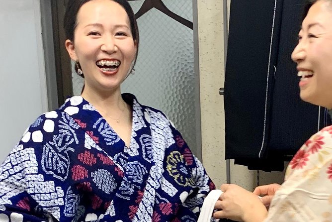 Exclusive private Yukata dressing workshop - Learning the Basic Dressing Technique