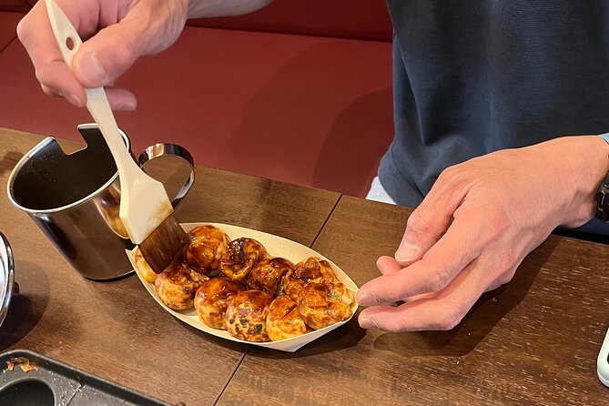 Experience Cooking Takoyaki in its Birthplace, Osaka - The 20-minute cooking process