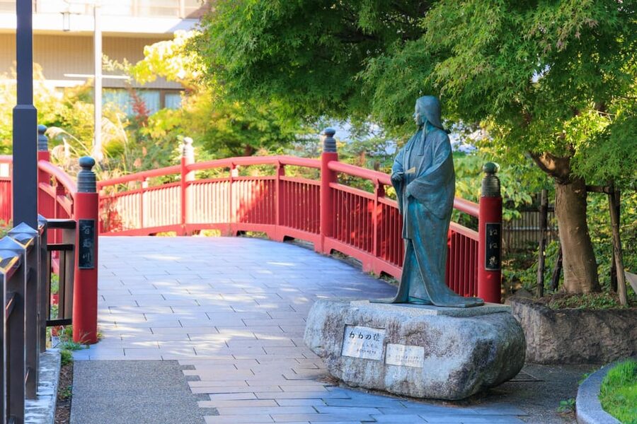 From Osaka: Himeji Castle, Arima Onsen & Mt. Rokko Day Tour - Lunch near Karoyashiki-ato Park