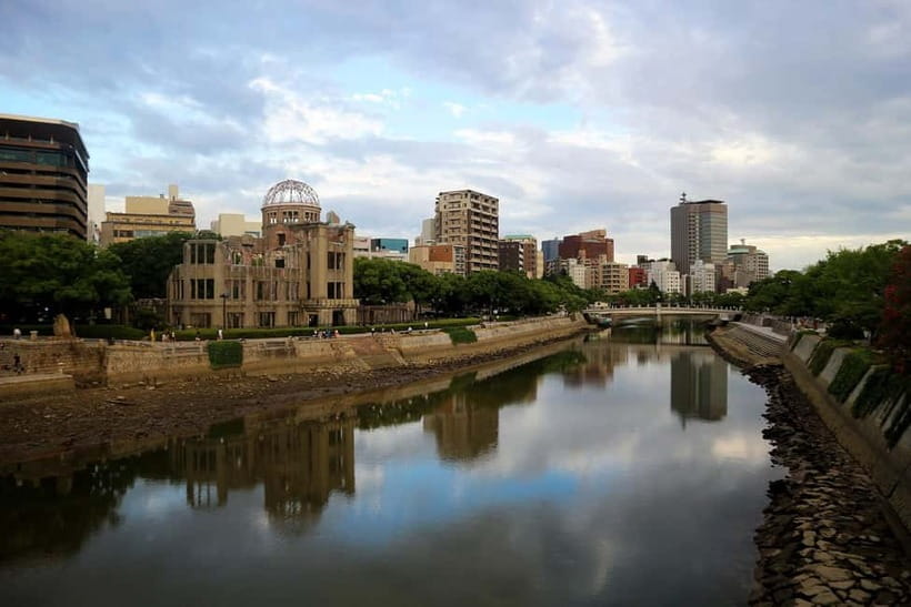From Osaka: Hiroshima and Miyajima Day Trip by Bullet Train - Returning to Hiroshima for the difficult history