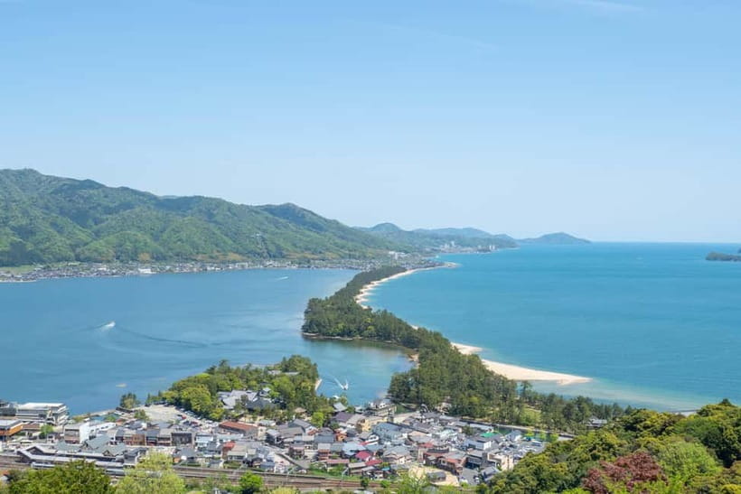 From Osaka/Kyoto: Amanohashidate Day Tour【Including tickets】 - Cruising past Ine’s Funaya homes