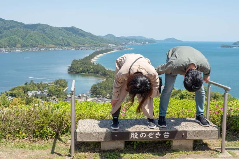 From Osaka/Kyoto: Amanohashidate Day Tour【Including tickets】 - What to expect from the guides and language support