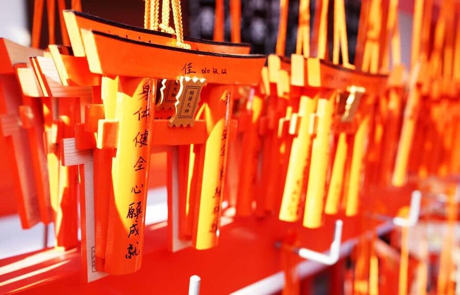 From Osaka: Kyoto, Nara, Fushimi Inari & Arashiyama Day Tour - The Sagano Romantic Train Choice