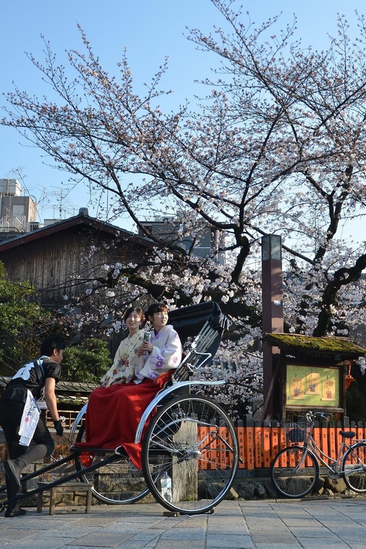 From Osaka: Private Customized Day Tour to Kyoto - Two hours at Fushimi Inari Taisha