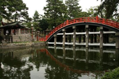 Half day Osaka Bay Area Cycling with E-Assist Bicycle Tour