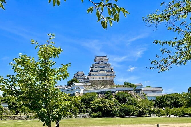 Himeji Castle, Arima Onsen & Mt. Rokko: 1-Day Bus Tour from Osaka - Kokoen’s nine gardens slow the pace