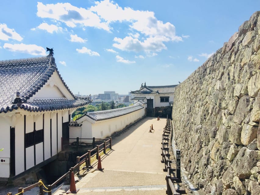 Himeji: Private Guide Tour of the Castle from Osaka or Kyoto - Wanoyagura and the second castle-area visit