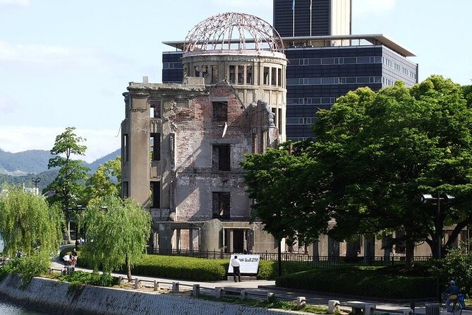 Hiroshima and Miyajima 1 Day Private Tour from Kyoto or Osaka - Why this day trip works