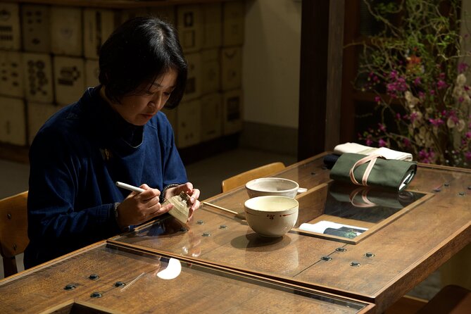 Kintsugi Workshop: Beauty in Brokenness - Key points at a glance