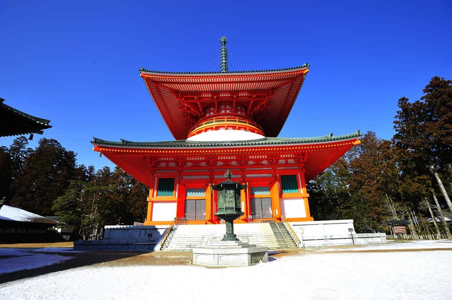 Koyasan: A Mysterious Meditation Journey - Kongobu-ji and the center of Shingon Buddhism