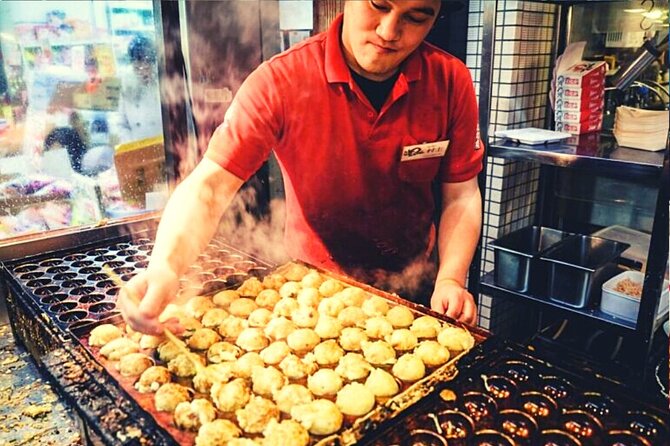 Kuromon Market Tour: All inclusive 6~8 Dishes & 3~4 samplings - The market’s family businesses and vendor relationships