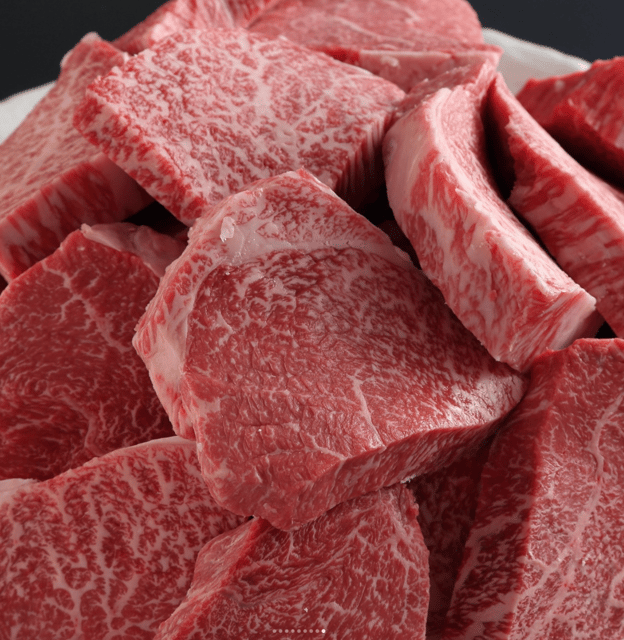 Manno: Osaka Premium Wagyu BBQ Experience Reservation - Who will enjoy this meal most