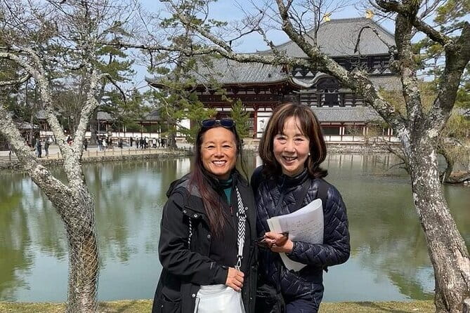 Nara Day Trip from Osaka with a Licensed Guide - Looking up at Todai-ji’s Nandai Gate