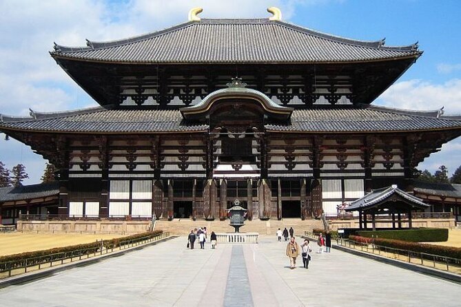 Nara, Todaiji Temple & Kuroshio Market Day BUS Tour from Osaka - Wakayama Castle and a stop that may change