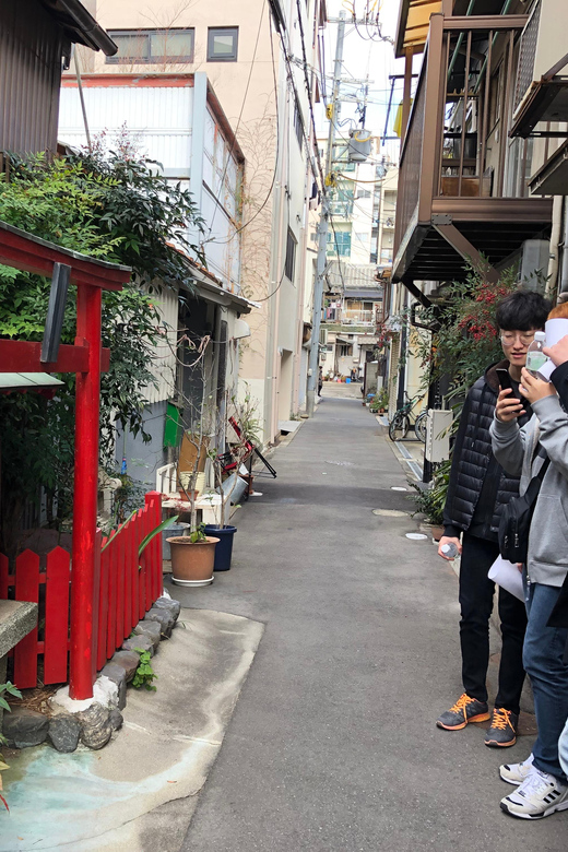 Nostalgic Osaka, walk in totally different from Dotonbori - Who should book this Karahori walk?