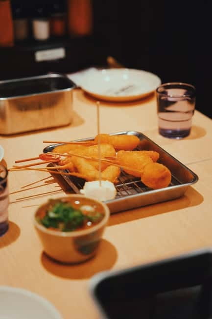 Osaka: 2-Hour Local Street Food Tour – Dotonbori & Namba - The guide can make or break the evening