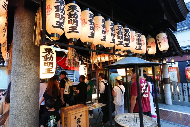 Osaka 4-Hour Walking Tour: Hotspots and Hidden Gems - What the guide adds to the four hours