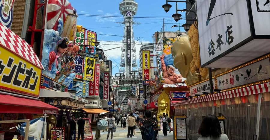 Osaka: A Private Guided Walking Tour of 5 Must-See Sights - Osaka Castle, 75 minutes with a guide