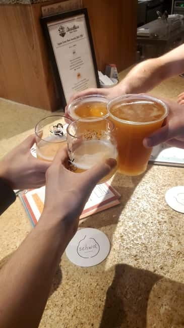 Osaka Bar Hopping | Explore Hidden Bars & Izakayas in Namba - Third stop: food, snacks, and a final round