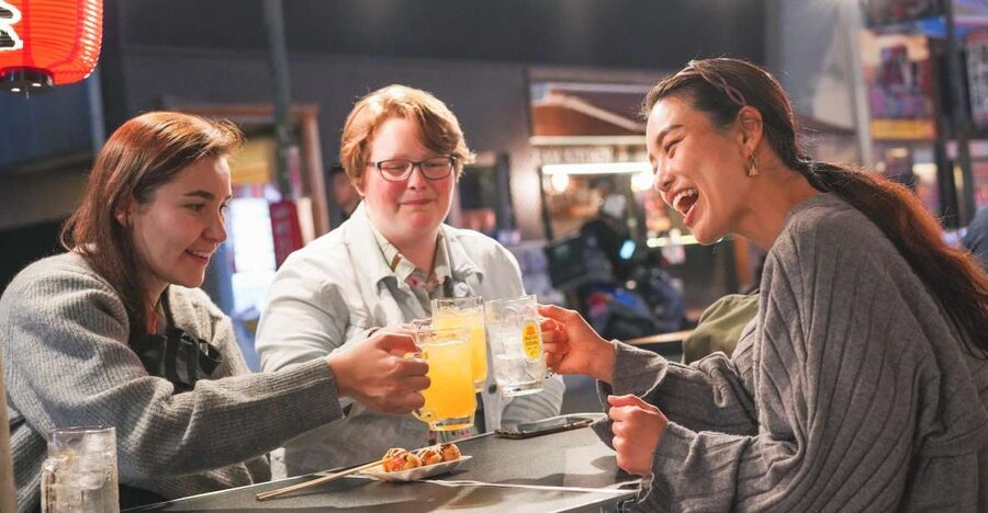 Osaka: Bar-Hopping Night Tour in Namba - Hozenji Temple and Osaka’s older side