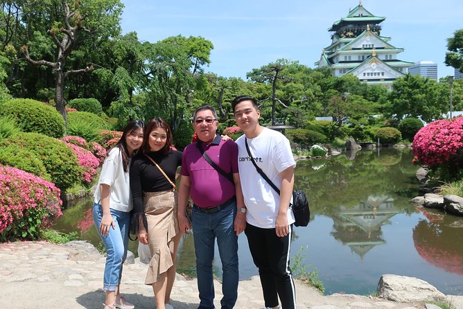 Osaka Castle and a visit to the longest shopping street in Japan - Osaka Castle begins with samurai-era drama
