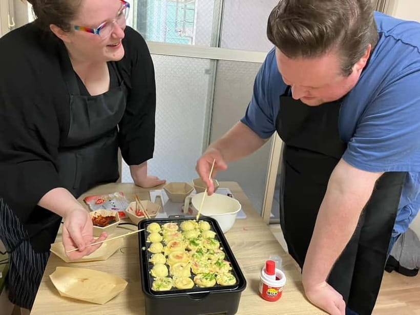 Osaka : Cooking Class Okonomiyaki & Takoyaki course in Nanba - What happens during the orientation and preparation