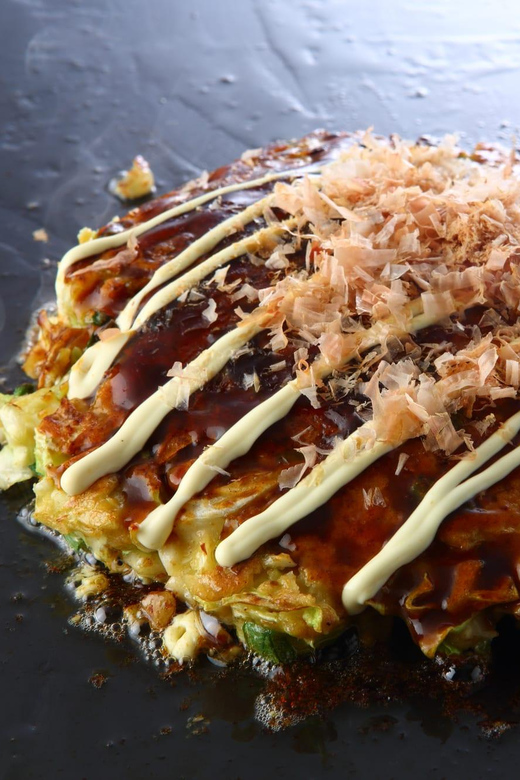 Osaka: Cooking Class & Sake Tasting with Local Market Visit - Key points at a glance