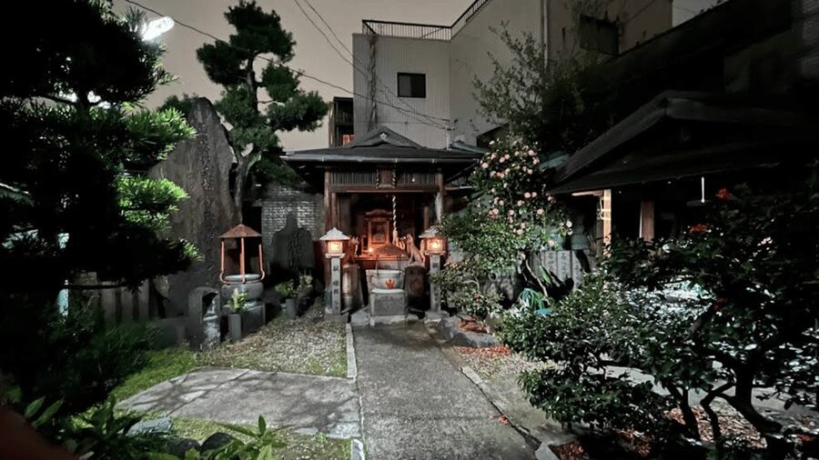 Osaka: Deep Backstreets Walking Tour with Dinner Option - Why this Osaka walking tour feels different