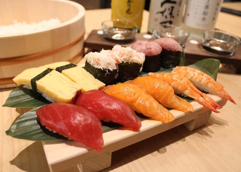 Osaka Dotonbori: Sushi Making Experience - Step one: seasoning and shaping the sushi rice
