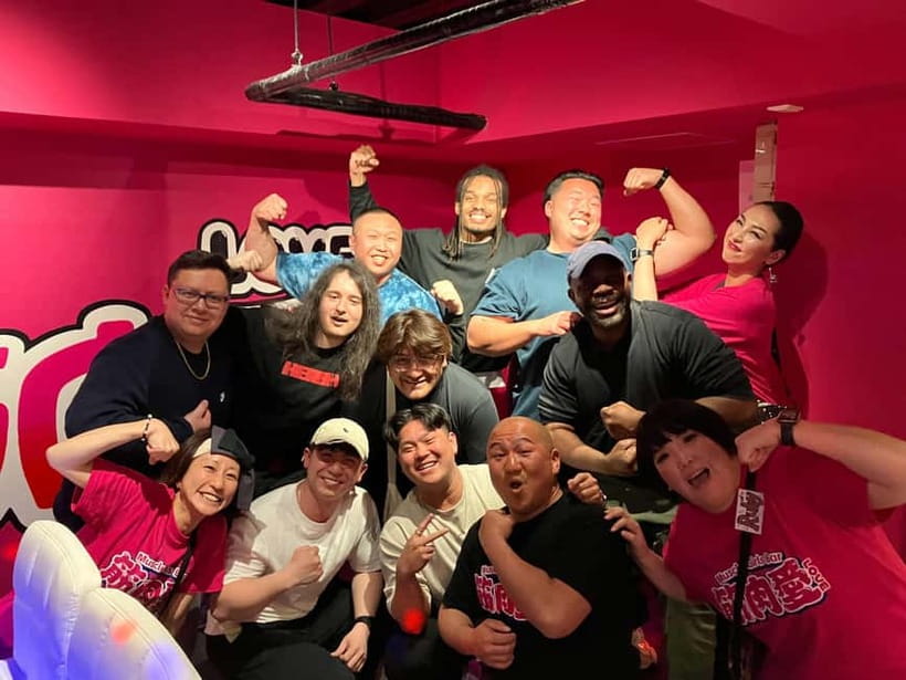 OSAKA:Drink to your heart's content with the muscular girls - Key things to know before you book