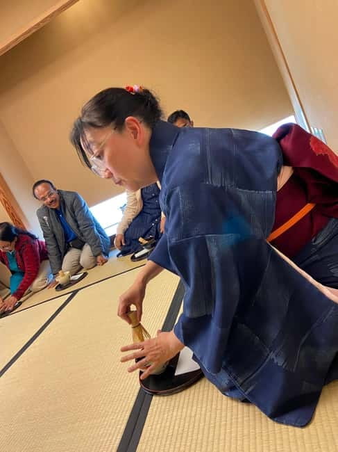 Osaka; Japanese Tea ceremony experience, Macha and Sencha - Making your own bowl of matcha