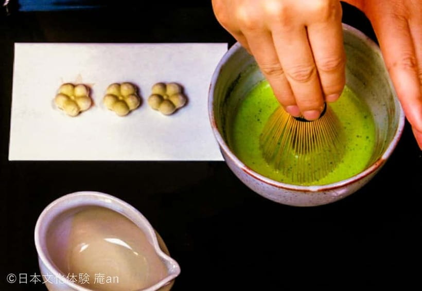 Osaka: Japanese Traditional Sweets Making and Tea Ceremony - Key points at a glance