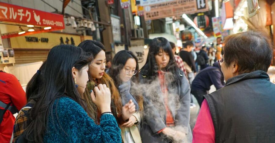 Osaka: Kuromon Market Food Walking Tour (6 stops, 6 tastes) - Meeting your guide near Nippon-bashi