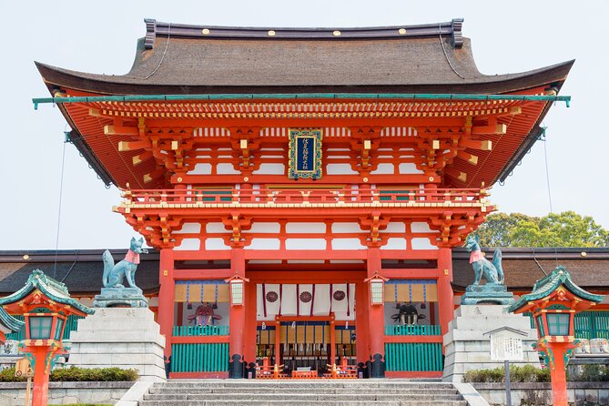 Osaka/Kyoto: Arashiyama, Fushimi Inari & Nara Park Day Trip - How the guides shape the day