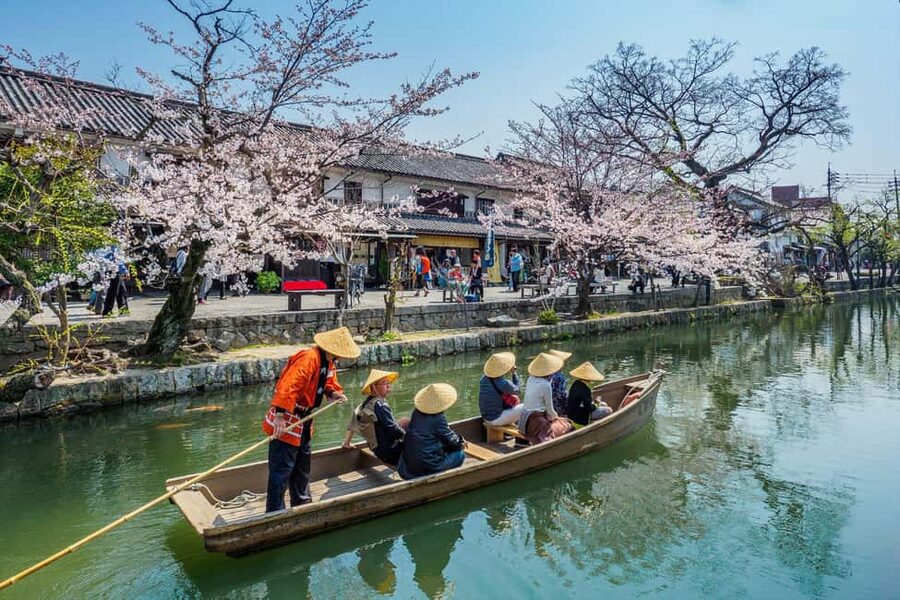 Osaka/Kyoto: Arashiyama, Nara Park, Fushimi Shrine Tour - Pace, comfort, and possible schedule changes