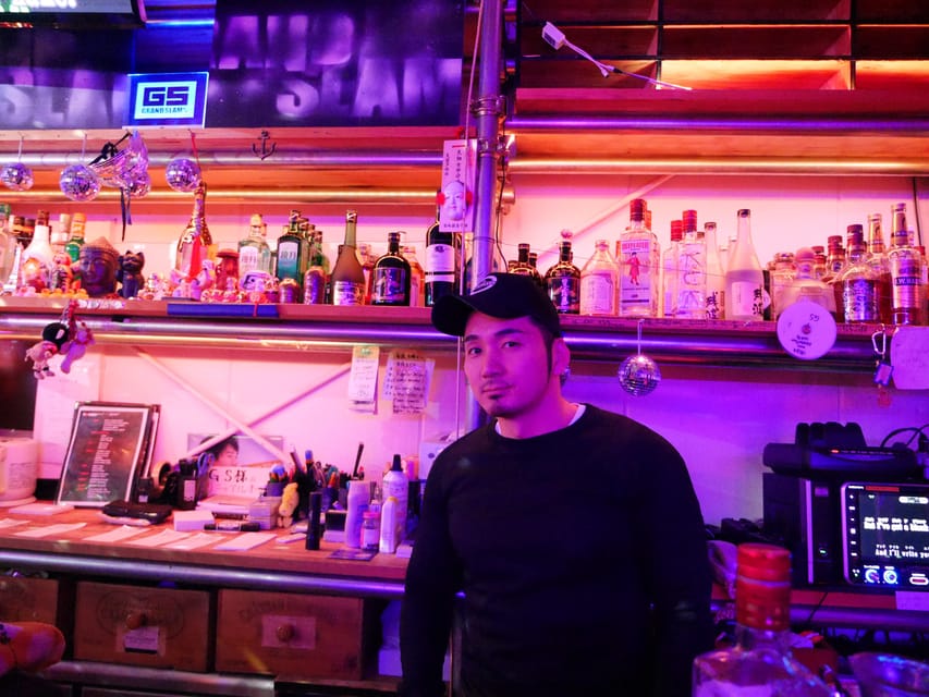 Osaka: LGBTQ+ Tour with Dinner and Drinks - The walk between neighborhoods