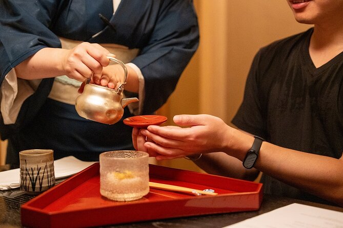 Osaka Michelin Food Tour Experience Kaiseki and Local dishes - Walking Shinsaibashi’s Shotengai