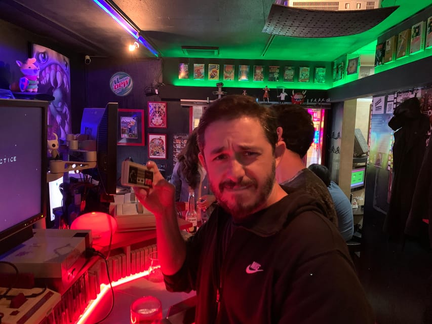 Osaka: Namba Pub Bar Crawl with a Local Guide - Who should book this Namba pub crawl?