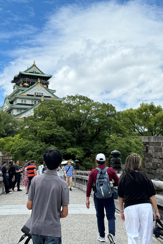 Osaka: Osaka Castle & Historical Museum Guided Tour - Hokoku Shrine and Otemon Gate