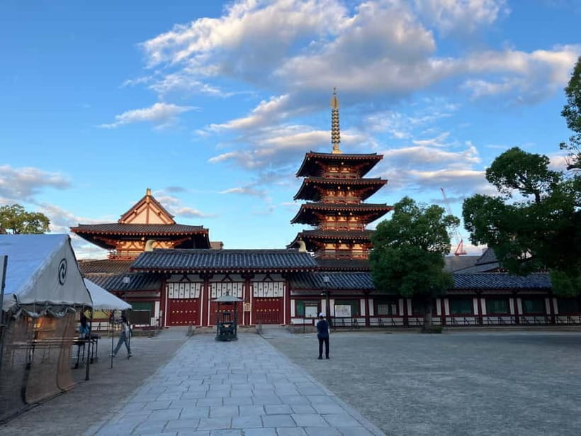 Osaka: Private and Fully Customized Tour with Hotel Meet Up - The train ride to Shinsekai